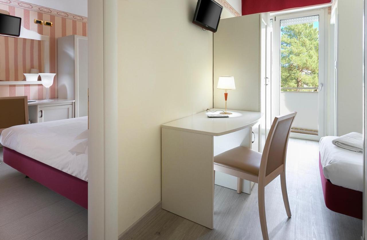 Hotel Bikini Rimini Phòng bức ảnh