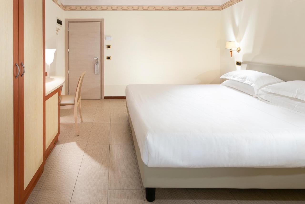Hotel Bikini Rimini Phòng bức ảnh